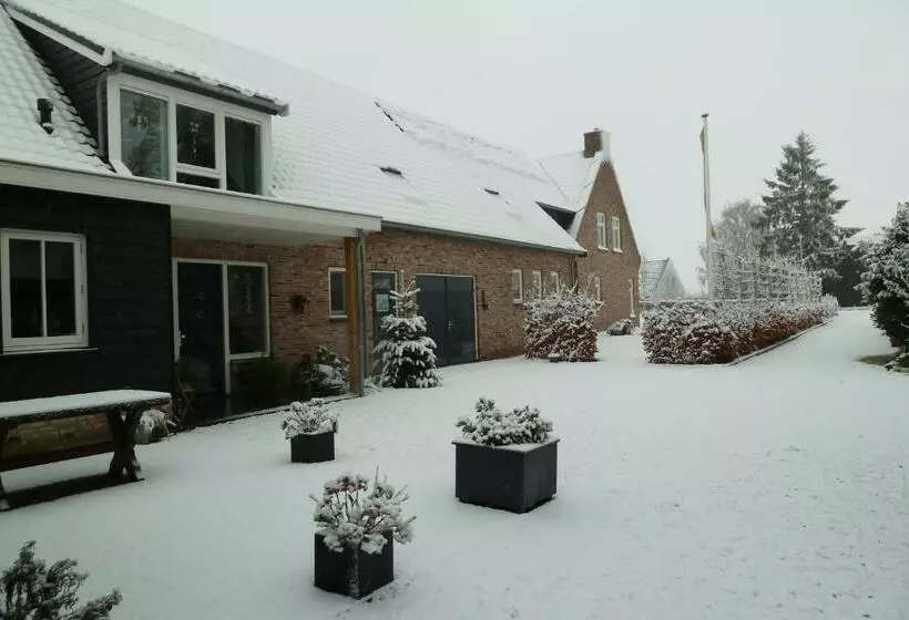 Aamiaismajoitus (B&B) Bed&breakfast Hoornaar