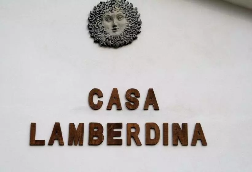 ベッドアンドブレックファースト Casa Lamberdina
