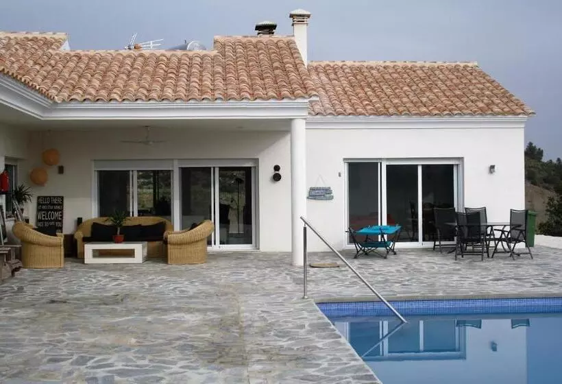 ベッドアンドブレックファースト Casa Lamberdina