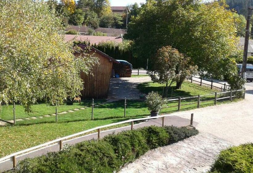 住宿加早餐  Chambre D Hotes Des Poisets