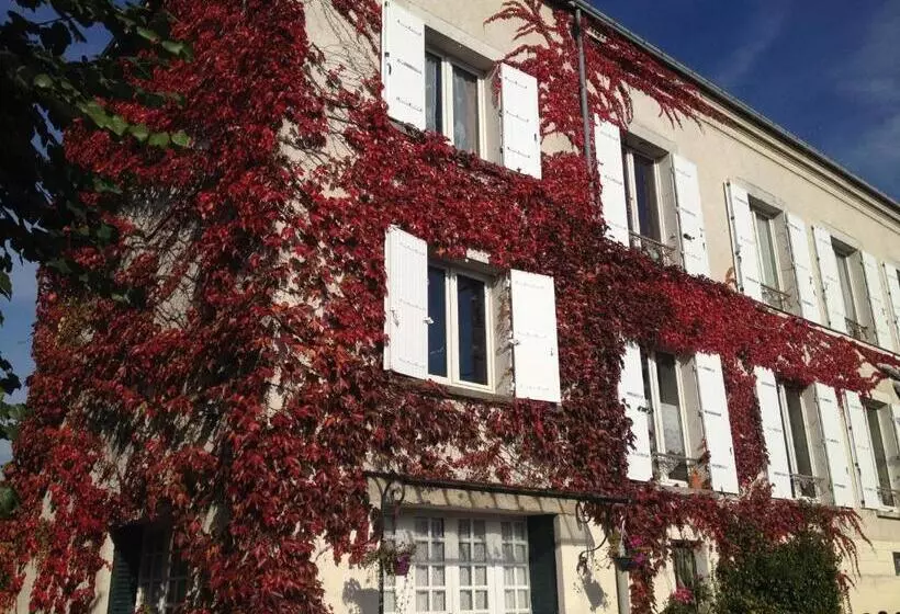 ベッドアンドブレックファースト Chambres D Hôtes Les Magnolias