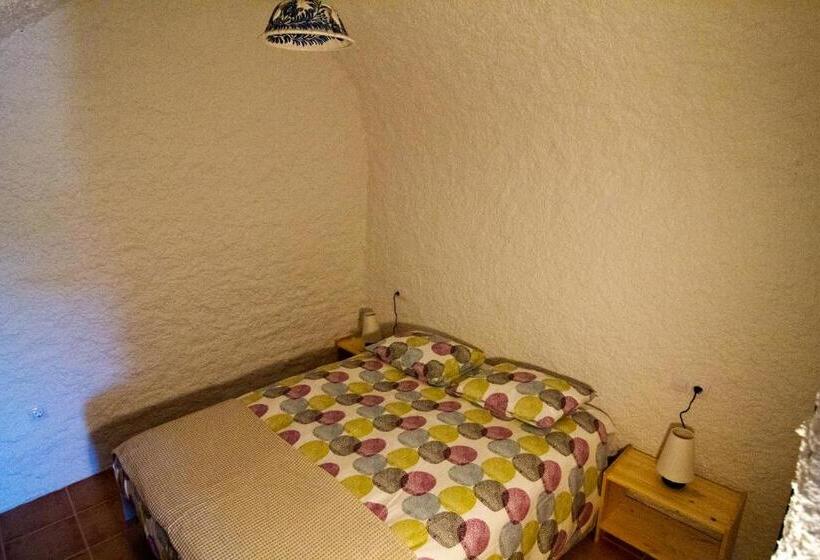 住宿加早餐  Cueva Pura Vida