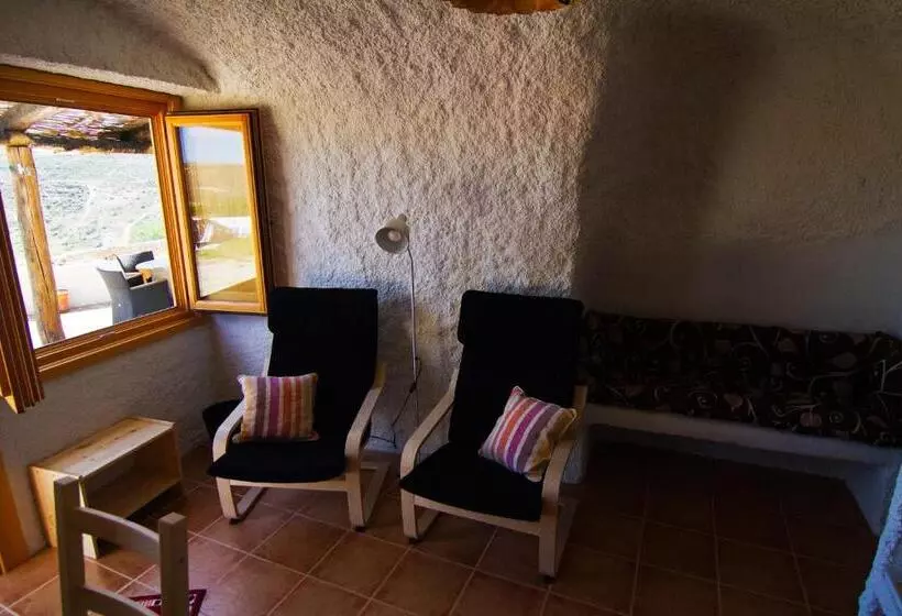 Aamiaismajoitus (B&B) Cueva Pura Vida