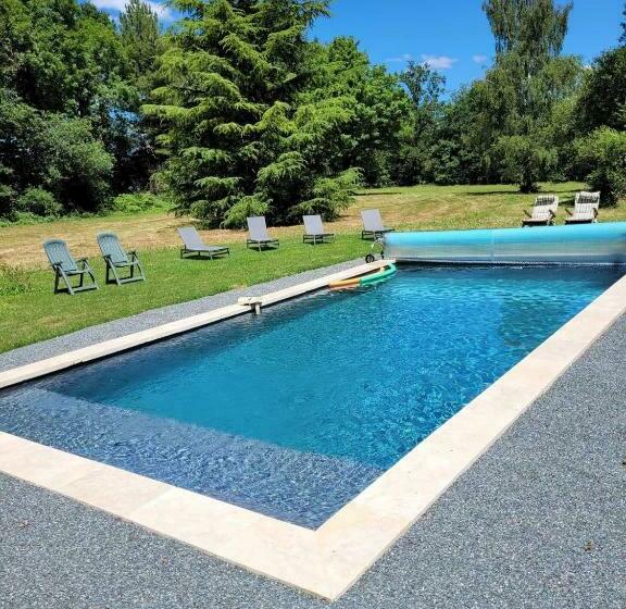 مبيت وإفطار Domaine Des Grands Chênes