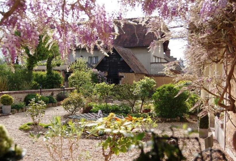 مبيت وإفطار La Chaiserie