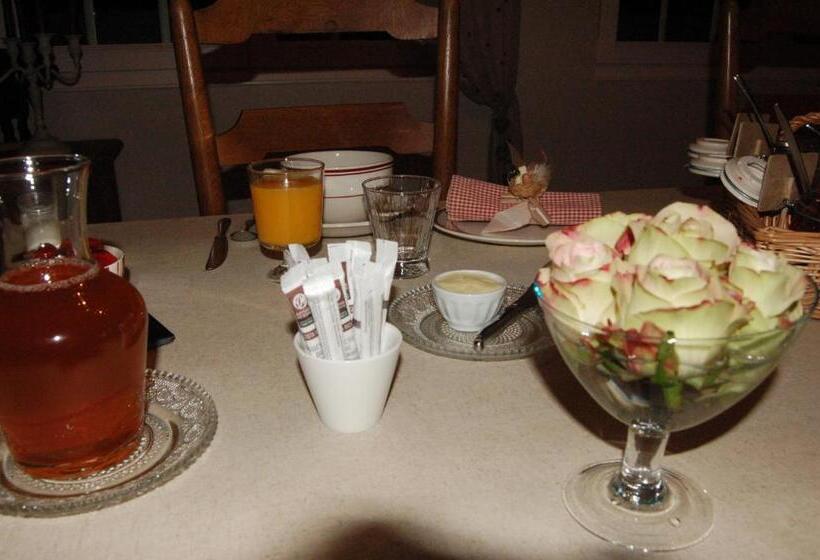 مبيت وإفطار La Chaiserie