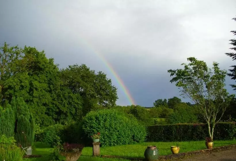 ベッドアンドブレックファースト La Source D Argammet