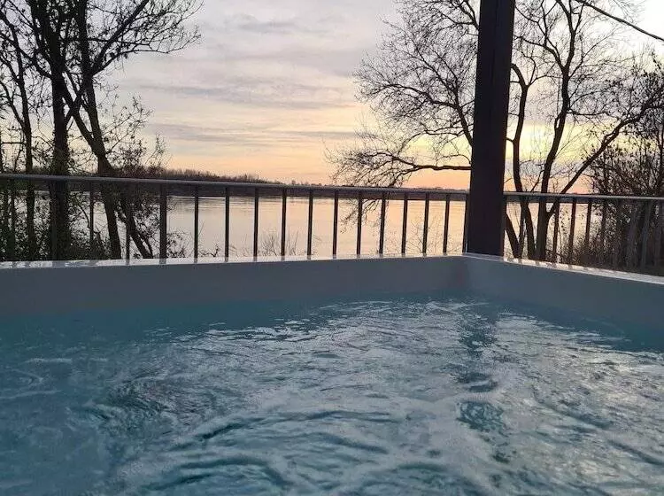 Aamiaismajoitus (B&B) Lariviere