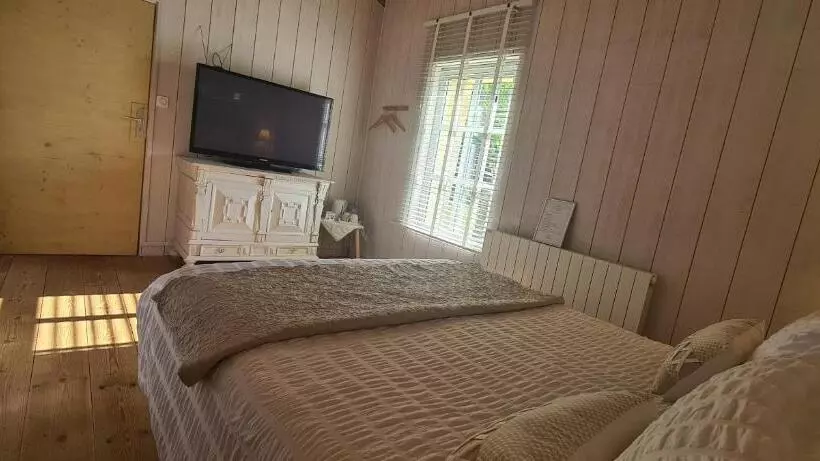 Aamiaismajoitus (B&B) Lariviere