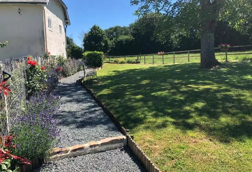 Aamiaismajoitus (B&B) Le Grand Camelia