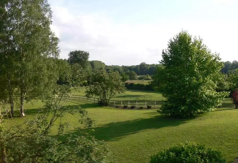 Aamiaismajoitus (B&B) Le Moulin De Laval