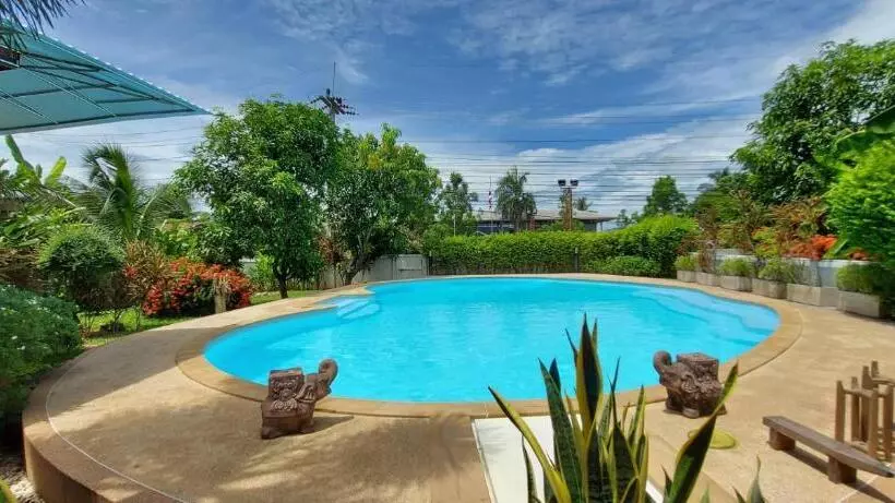 Aamiaismajoitus (B&B) Nuch S Apple Guest House