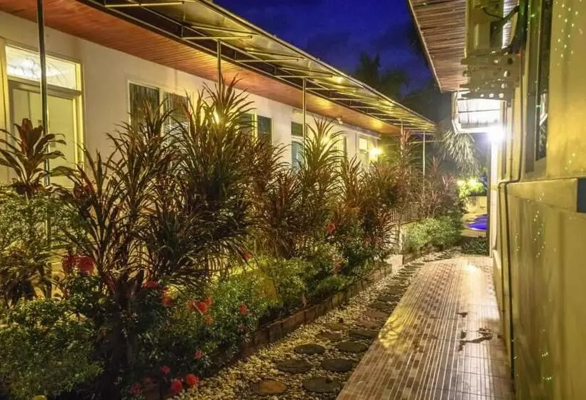 Aamiaismajoitus (B&B) Nuch S Apple Guest House