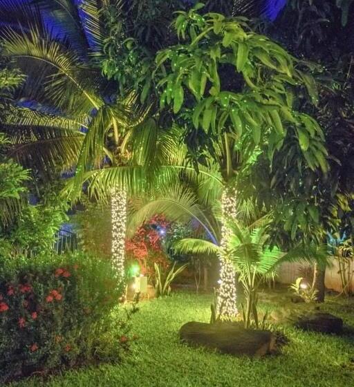 민박 Nuch S Apple Guest House