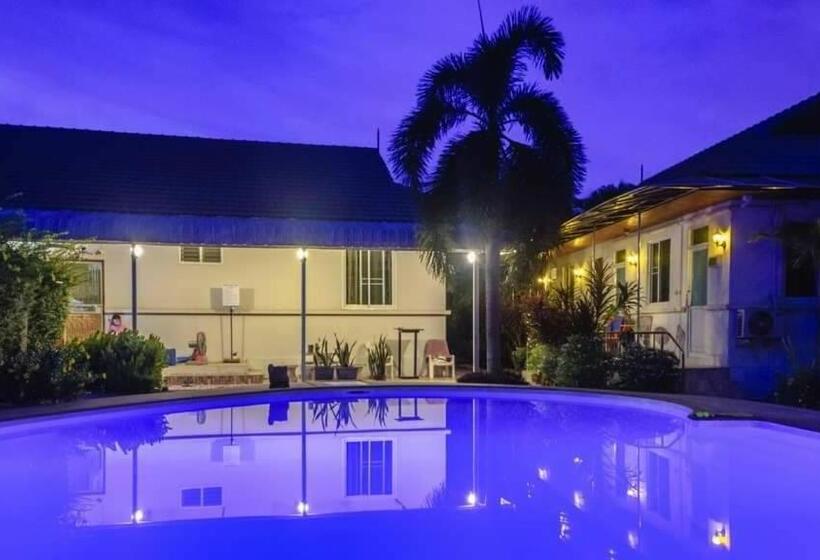 민박 Nuch S Apple Guest House