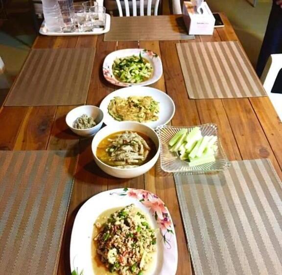 민박 Nuch S Apple Guest House