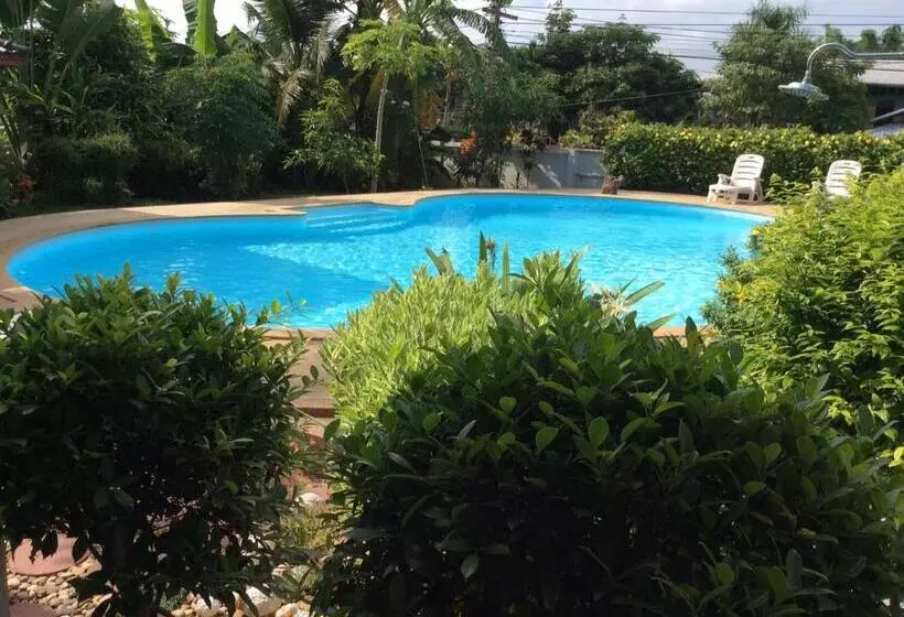 Aamiaismajoitus (B&B) Nuch S Apple Guest House