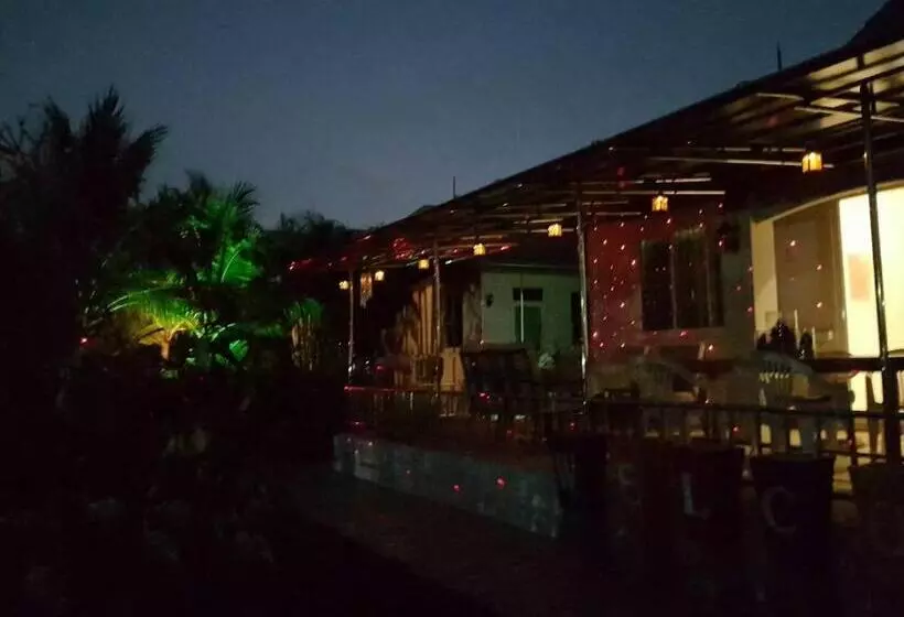 Aamiaismajoitus (B&B) Nuch S Apple Guest House