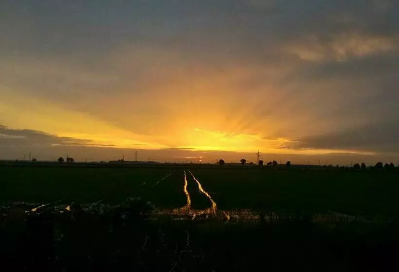 ベッドアンドブレックファースト Perbacco