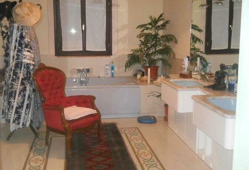 住宿加早餐 Perbacco