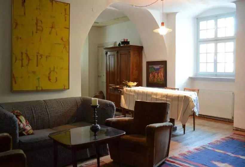 Aamiaismajoitus (B&B) Schloß Aichberg