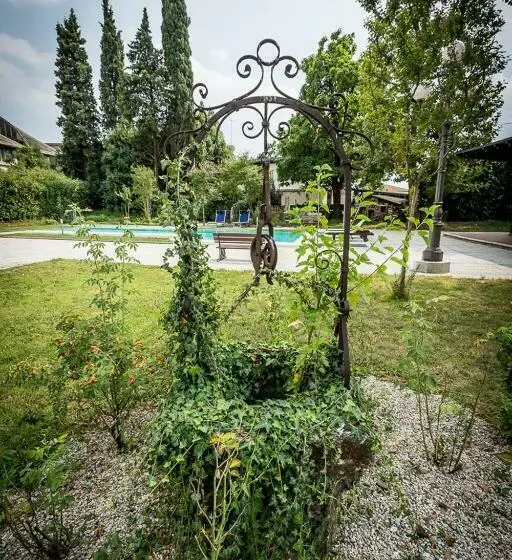 Aamiaismajoitus (B&B) Villa Berrettini