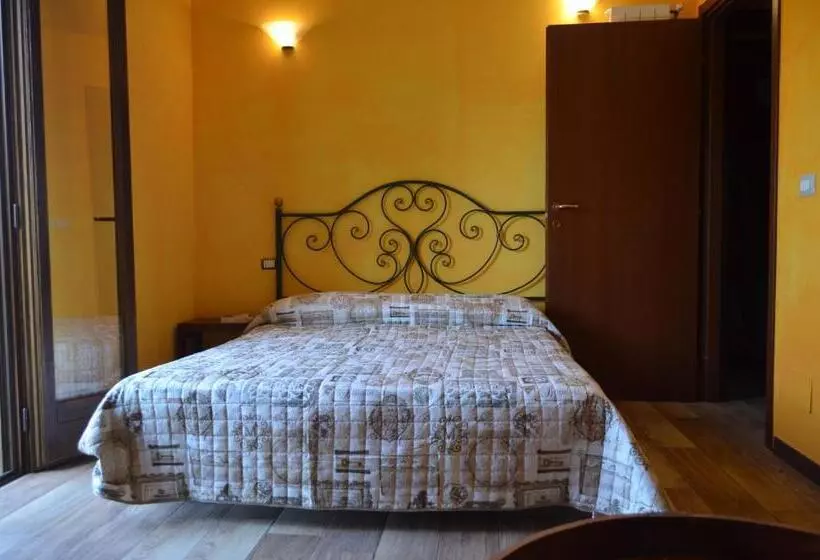 Hotelli Agriturismo Monte Cesima