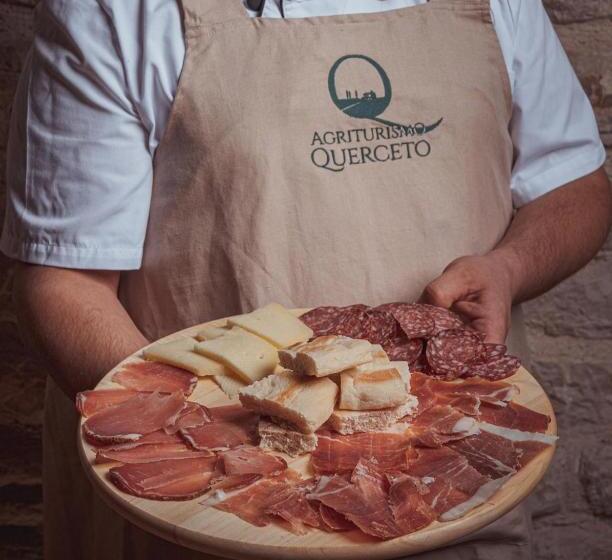 Отель Agriturismo Querceto