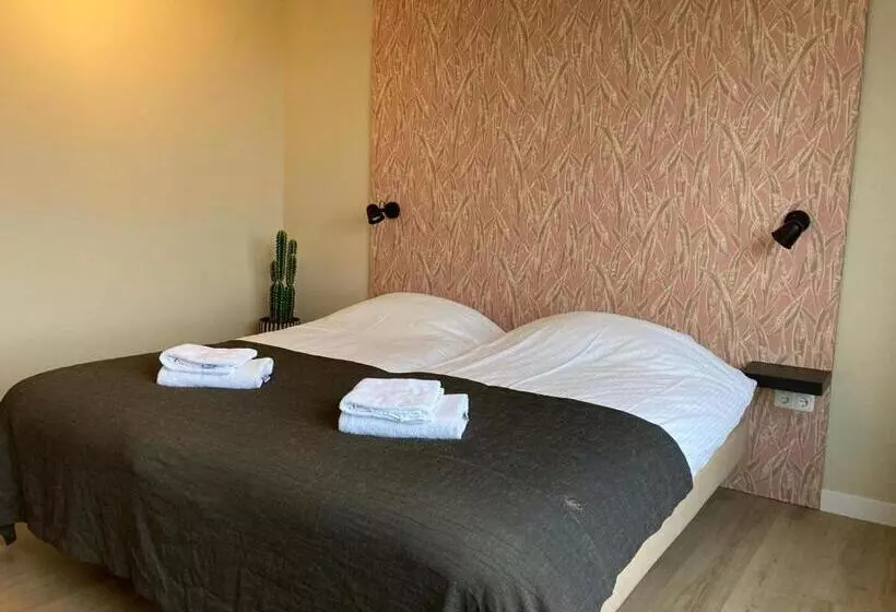 ホテル De Horper Wielen