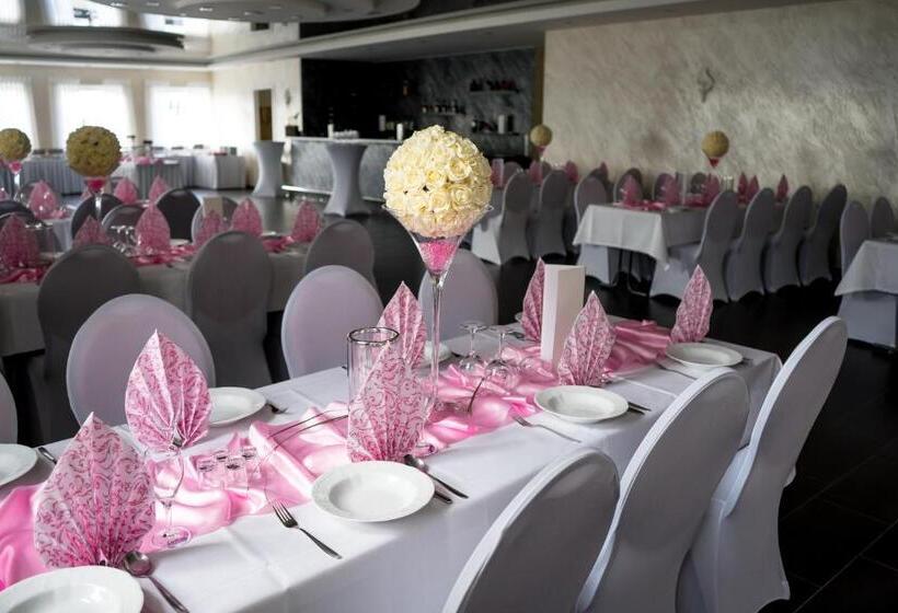 酒店 Eventhaus Schamin