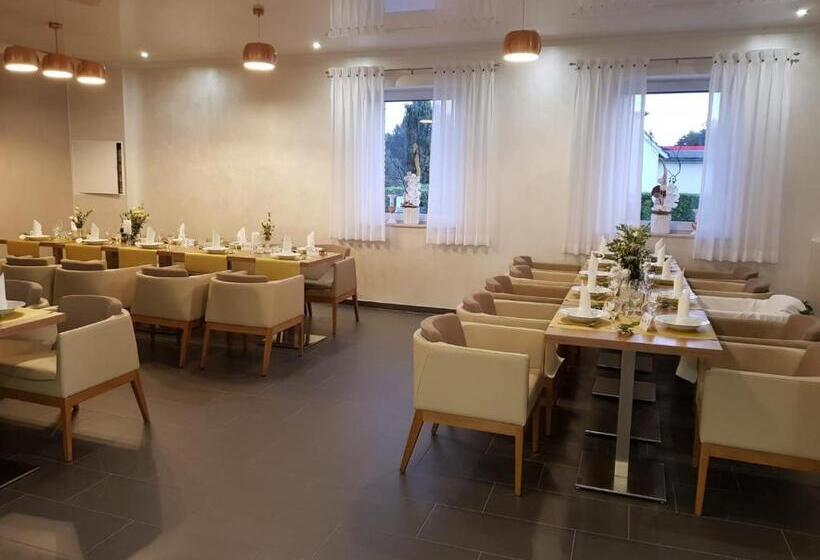 酒店 Eventhaus Schamin