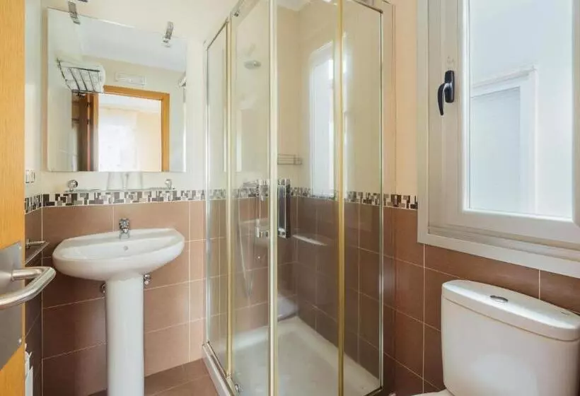 ホテル Restaurante Cazador