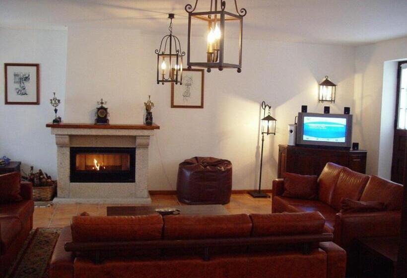 پانسیون Casa Da Eira Longa