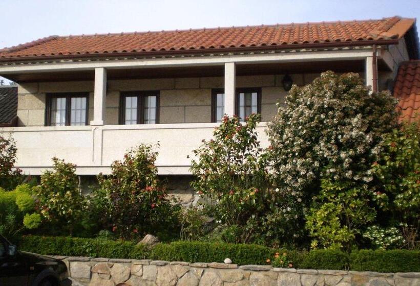 پانسیون Casa Da Eira Longa