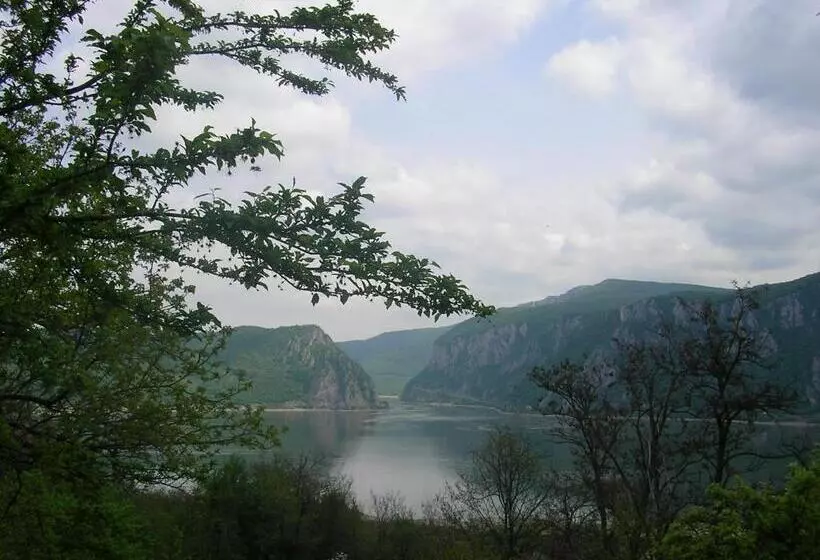 Majatalo Casa Sviniceană