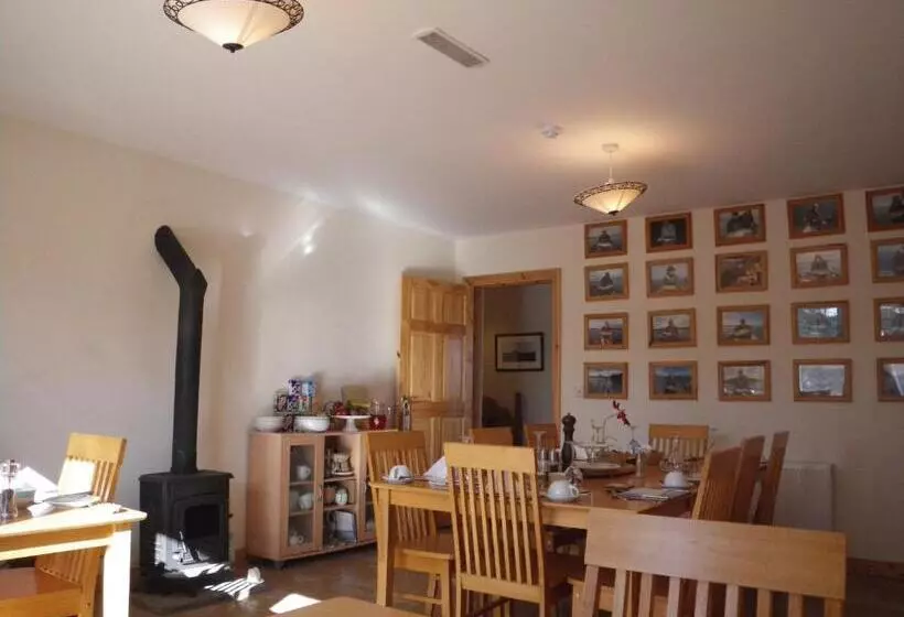 Majatalo Corrib View Lodge