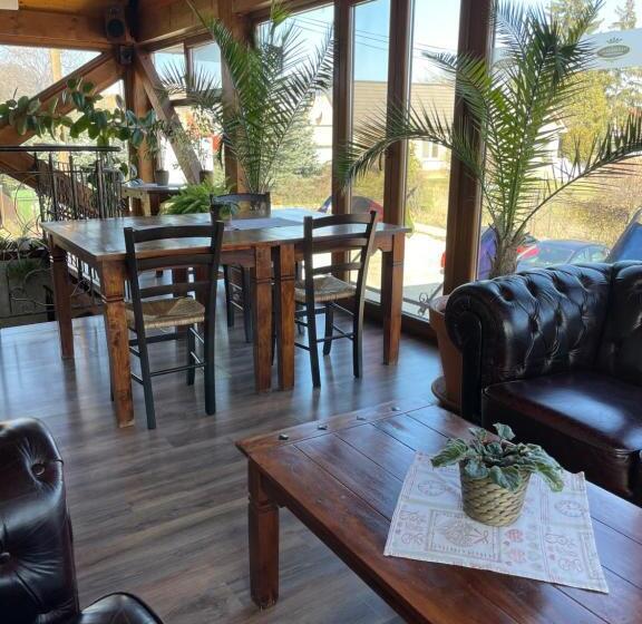 بنسيون Granarollo Penzión Pizzeria