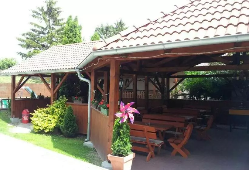 Majatalo Guesthouse Zuzana