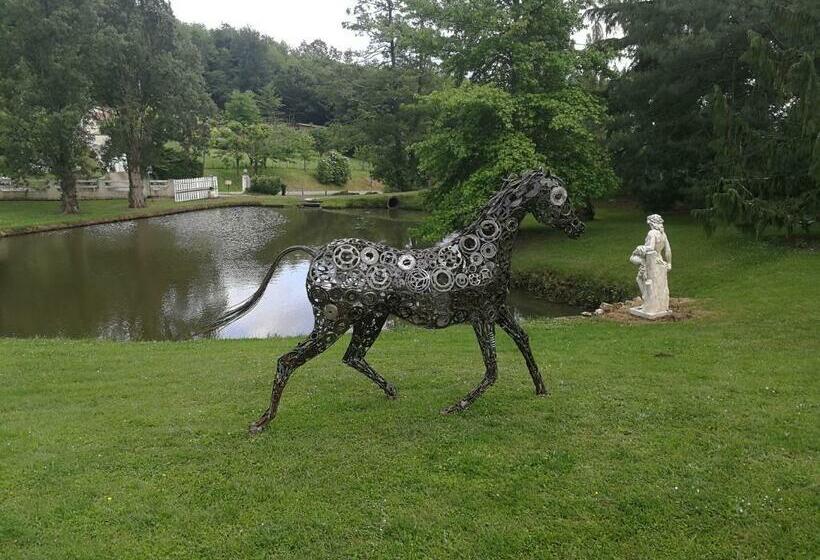 Пансион Le Jardin D Eau