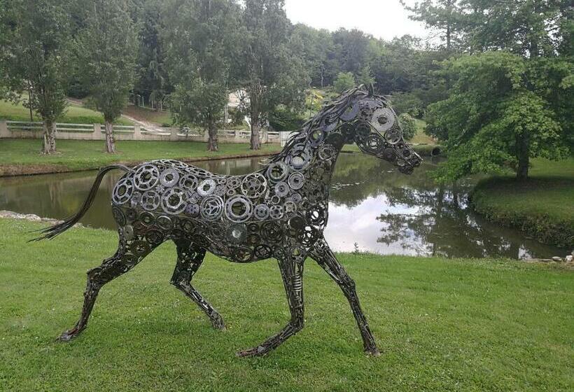 Пансион Le Jardin D Eau