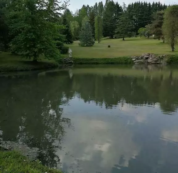 ペンション Le Jardin D Eau