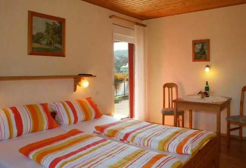 Majatalo Gasthaus Trifelsblick