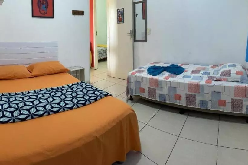 Retkeilymaja Pousada Sol Da Ilha