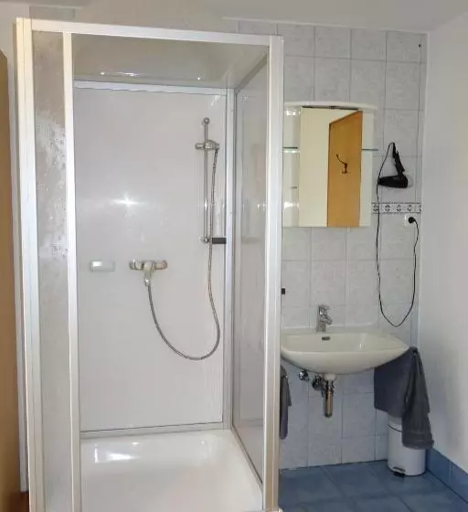 Retkeilymaja Wirtshaus Zum Stern