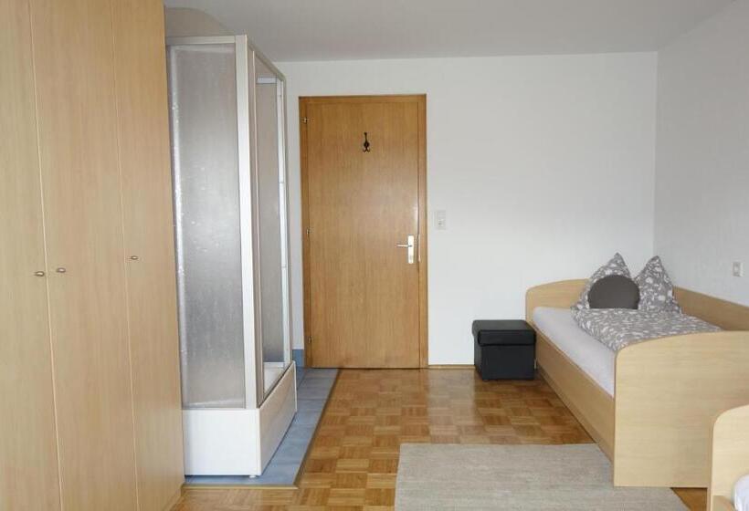 הוסטל Wirtshaus Zum Stern