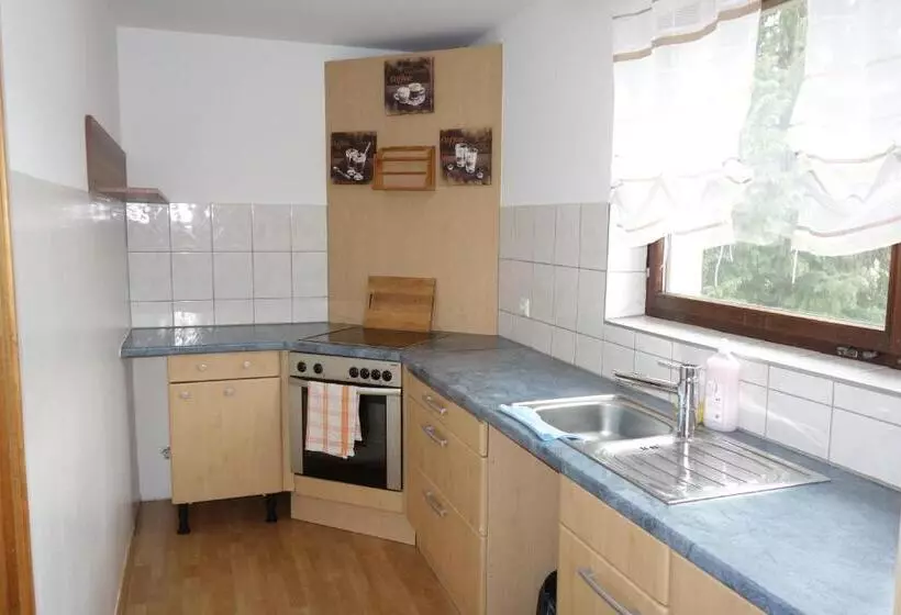 Retkeilymaja Wirtshaus Zum Stern