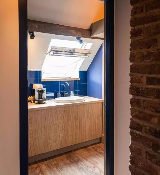 Aamiaismajoitus (B&B) Landgoed Kasteel Limbricht