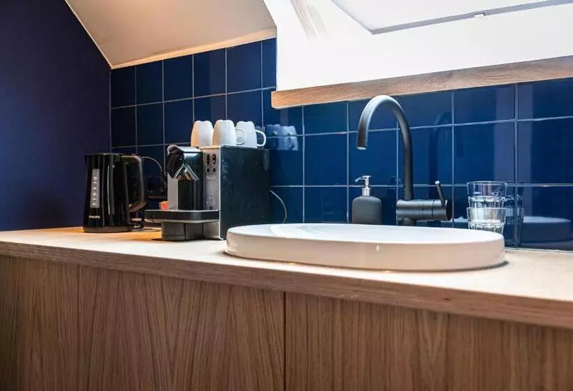 Aamiaismajoitus (B&B) Landgoed Kasteel Limbricht