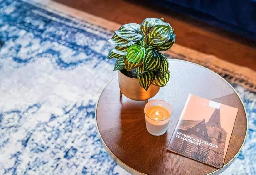 Aamiaismajoitus (B&B) Landgoed Kasteel Limbricht