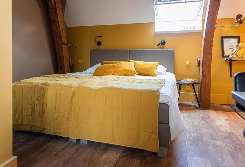 Aamiaismajoitus (B&B) Landgoed Kasteel Limbricht